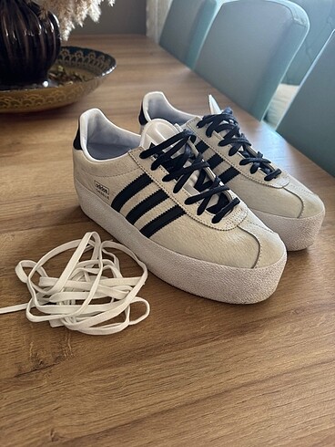 Adidas ayakkabı