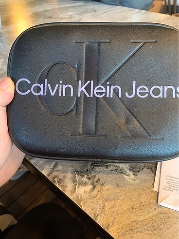 Calvin klein çanta orjinal