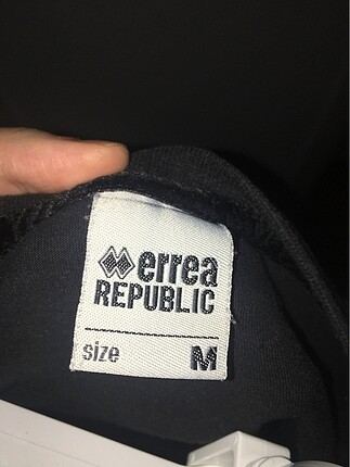 m Beden Errea Republic marka sweatshirt