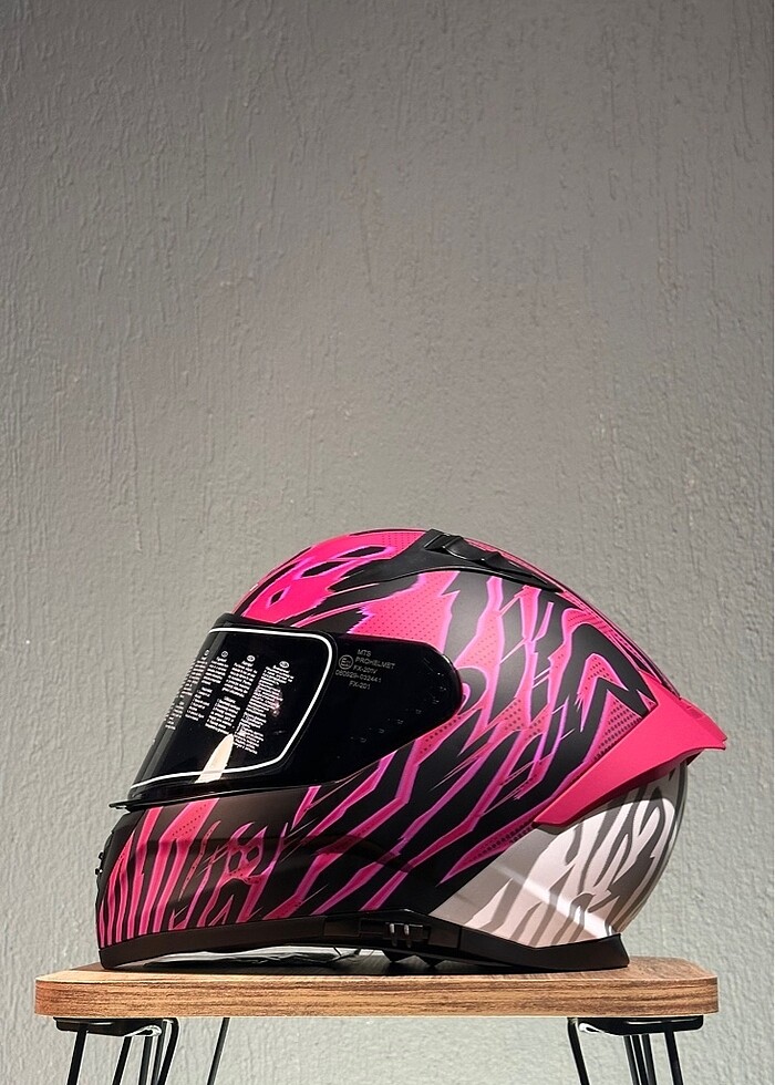 Mt Helmets kask - Görsel 2