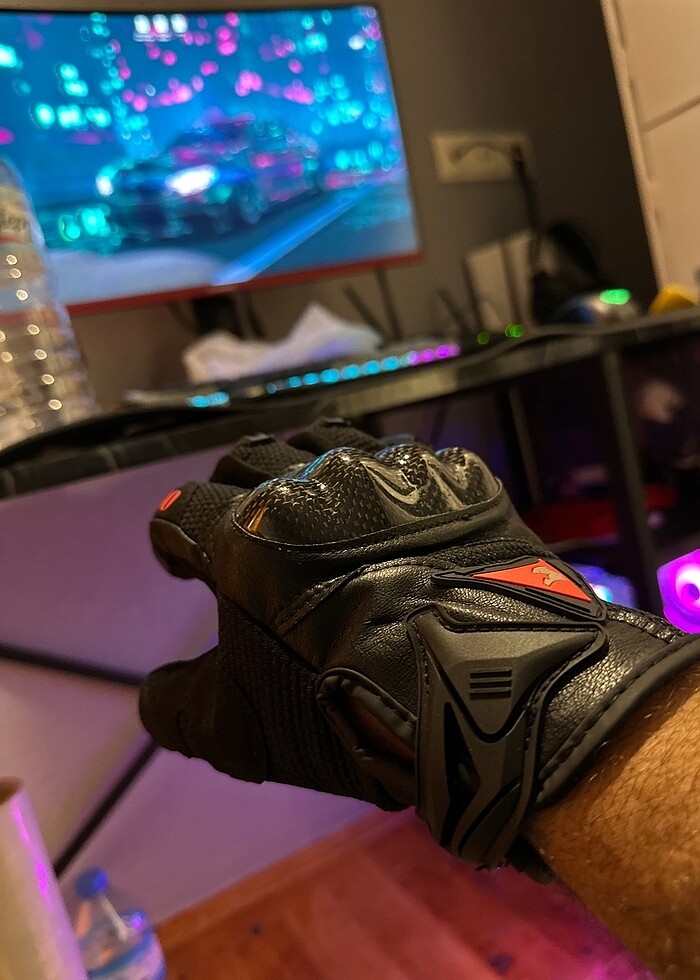 Karbon fiber korumalı motosiklet eldiveni - Görsel 5