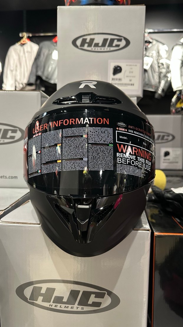 Mat Siyah Motosiklet Kaskı - Görsel 2