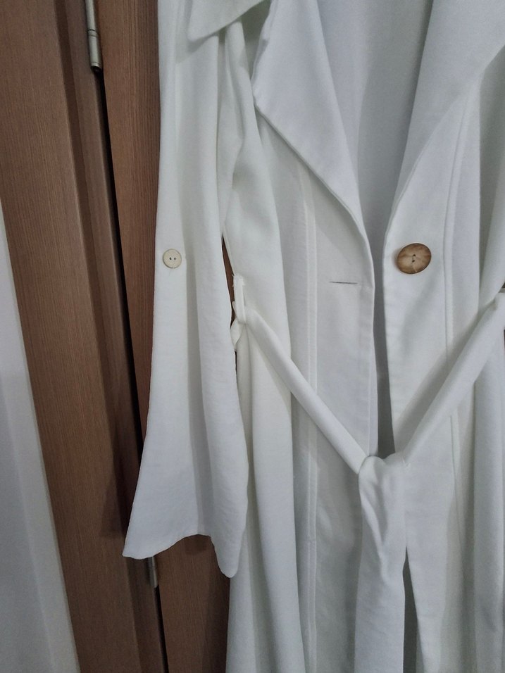 Beyaz Keten Uzun Kadın Trençkot - Görsel 2