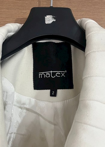 Beyaz Kadın Uzun Kaban - Görsel 4