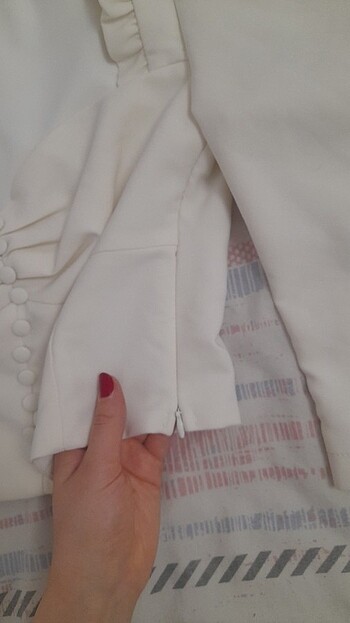 Prenses yaka beyaz düğmeli bluz - Görsel 5