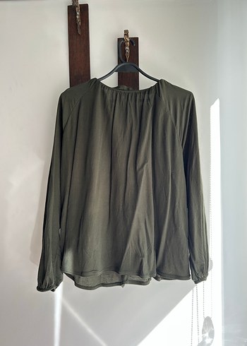 Haki yeşili gömlek bluz - Görsel 2