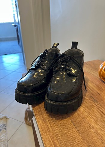 Siyah Yılan Desenli Platform Topuklu Rugan Loafer Kadın Ayakkabı - Görsel 2