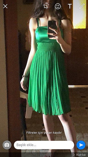 Yeşil gece kıyafeti