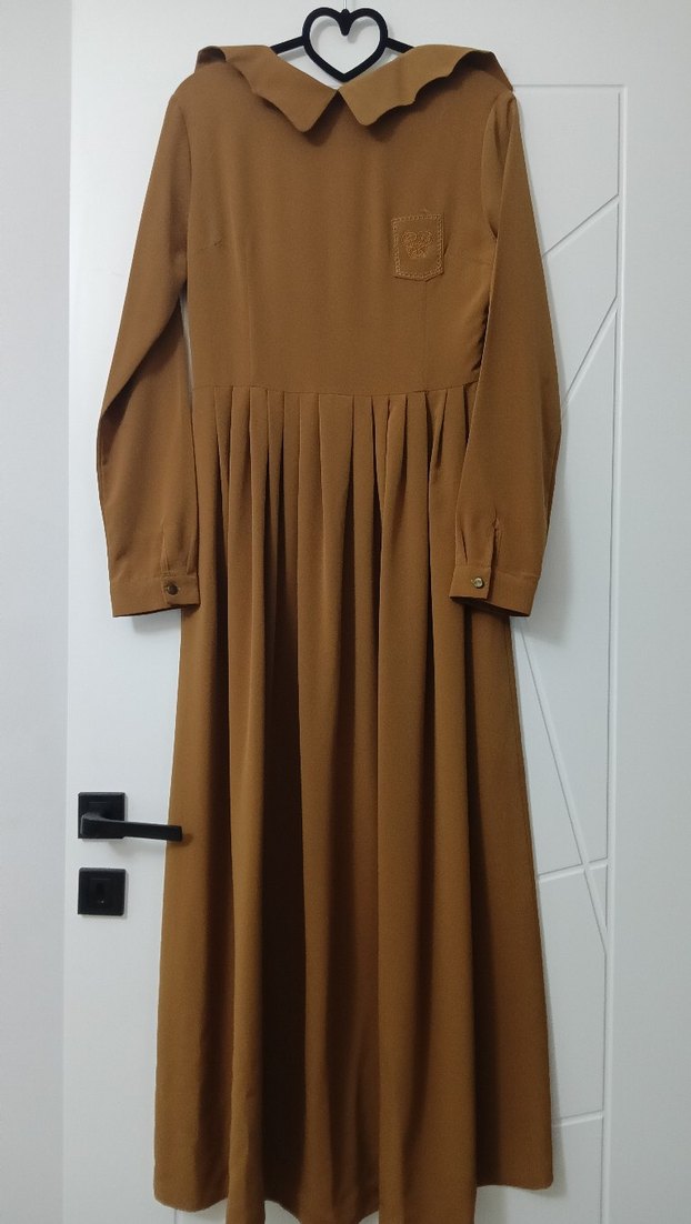 Diger Kadın Bej Uzun Piliseli Elbise - Görsel 2