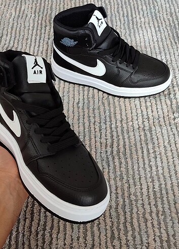 NİKE AİR JORDAN SNEAKER