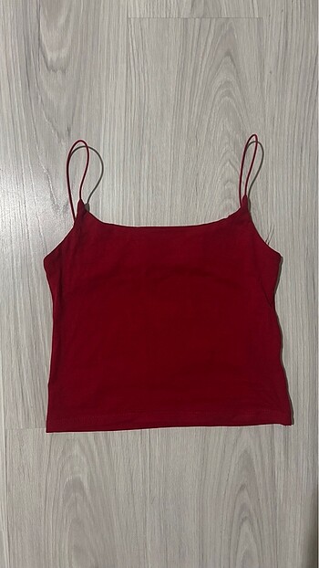 Kırmızı crop