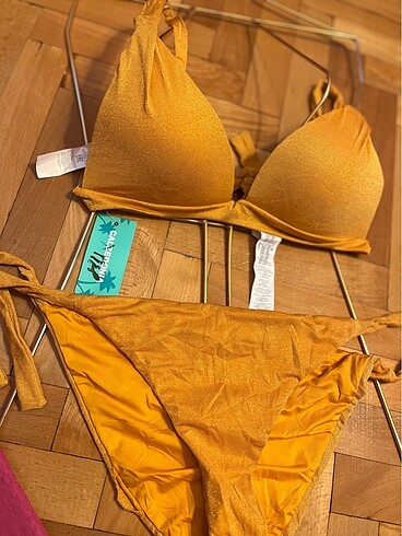 Calzedonia Calzedonia sarı simli bikini üstü
