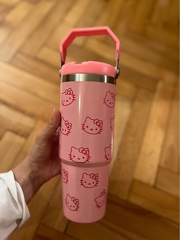 Hello kitty 30 oz termos