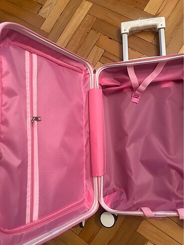 Hello kitty şifreli kabin boy valiz - Görsel 3
