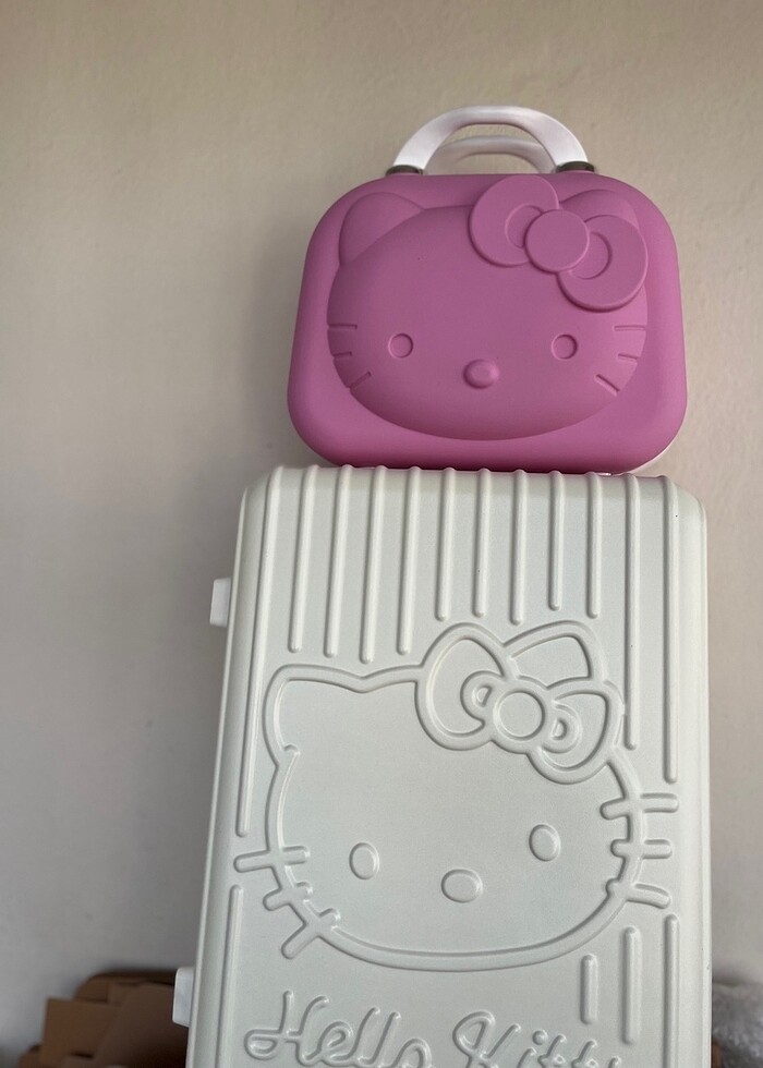 Hello kitty kabin valiz şifreli - Görsel 2