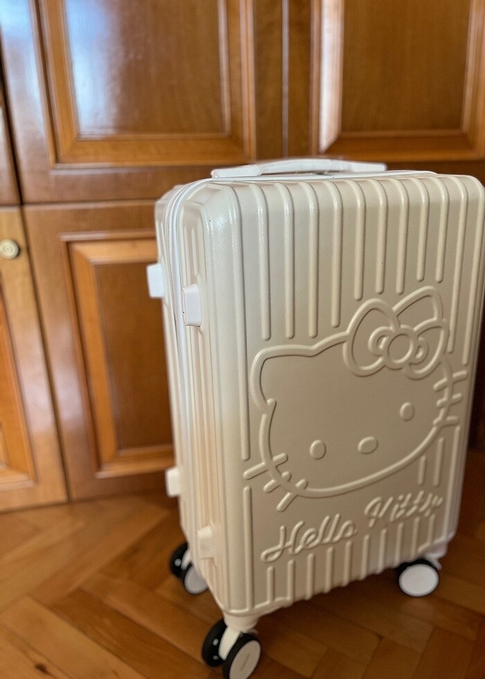 Hello kitty kabin boy valiz - Görsel 3