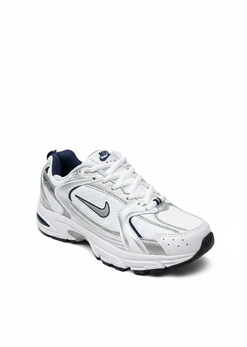 Beyaz Nike Air Spor Ayakkabı - Görsel 4