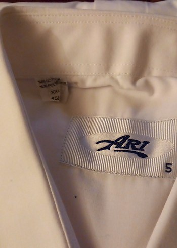 Beyaz Düğmeli uzun kollu erkek gomlegi - Görsel 3