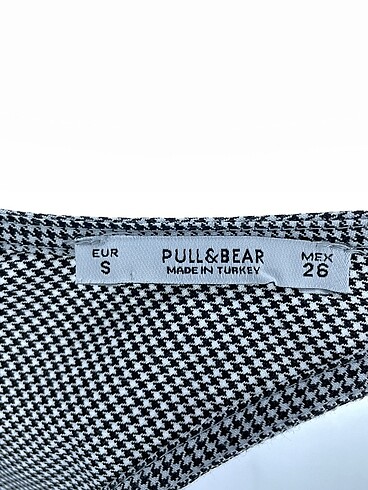 26 Beden çeşitli Renk Pull and Bear Kısa Salopet %70 İndirimli.