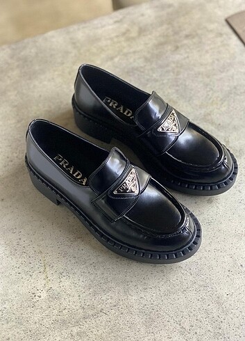 36 Beden siyah Renk Prada