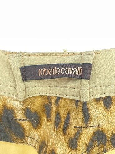 42 Beden ten rengi Renk Roberto Cavalli Kumaş Pantolon %70 İndirimli.