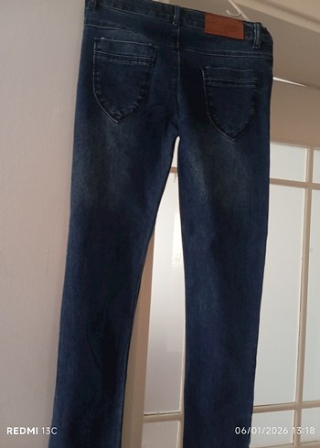 Kızlar için Mavi Payetli Nakışlı Denim Pantolon - Görsel 4