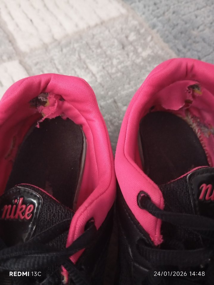 Nike bayan Spor ayakkabı orjinal - Görsel 4