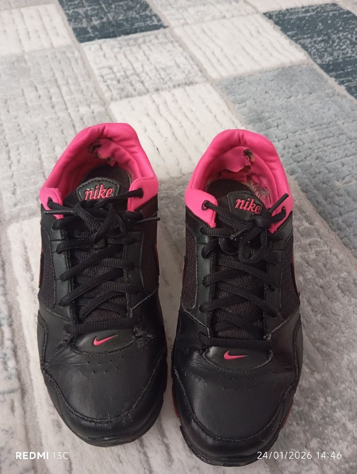 Nike bayan Spor ayakkabı orjinal - Görsel 5