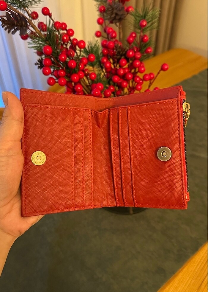 Kırmızı cüzdan - Görsel 4