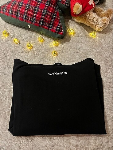 Mavi sweatshirt