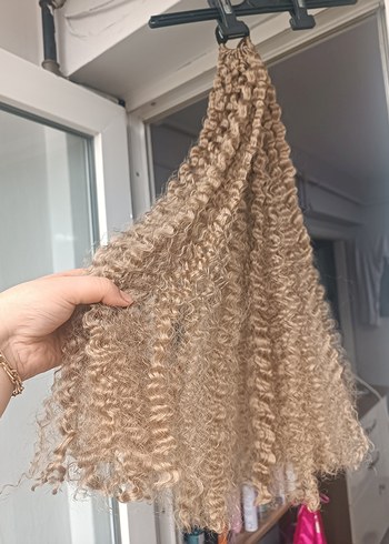 PERUK KIVIRCIK AFRO AT KUYRUĞU SARI - Görsel 5