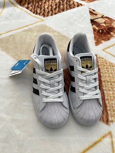 Adidas süperstar