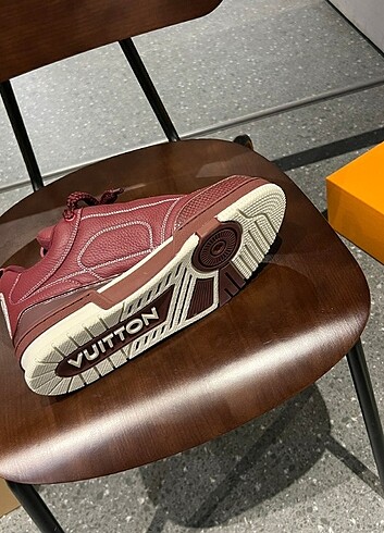 39 Beden Louis Vuitton Spor Ayakkabı