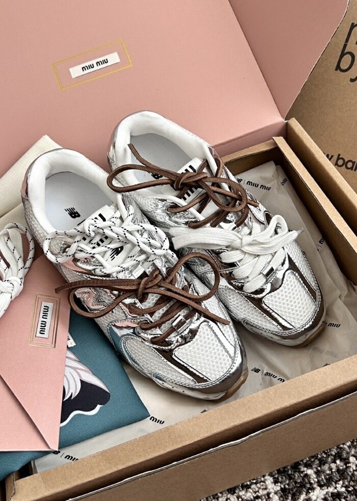 Miu Miu New Balance Spor Ayakkabı  - Görsel 5