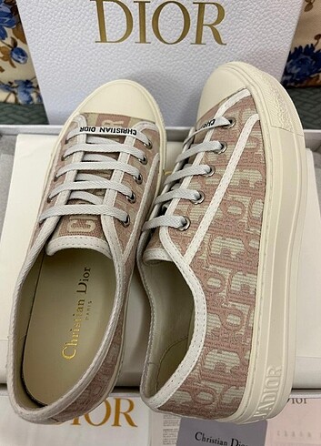 Dior Walk'in Sneakers 