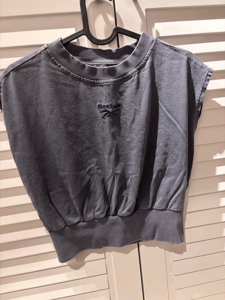 Gri Kolsuz Crop Top Rahat Kesim - Görsel 2