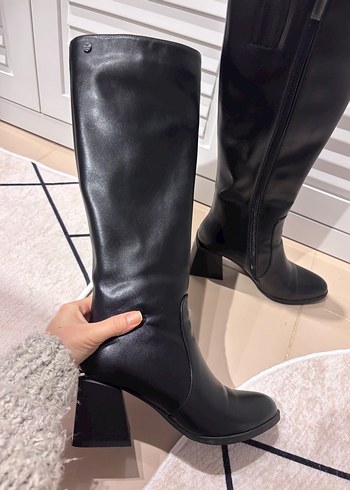 Deri Siyah Çizme - Görsel 3