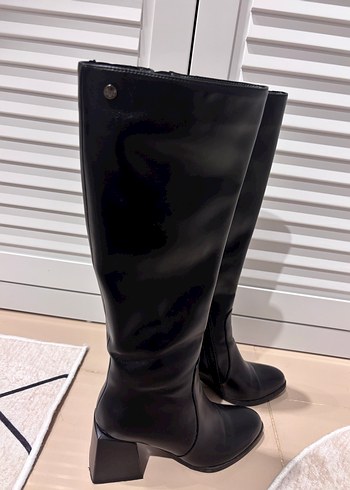Deri Siyah Çizme - Görsel 2