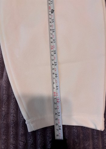 Beyaz Kadın Rahat Kesim Midi Kumaş Pantolon - Görsel 5