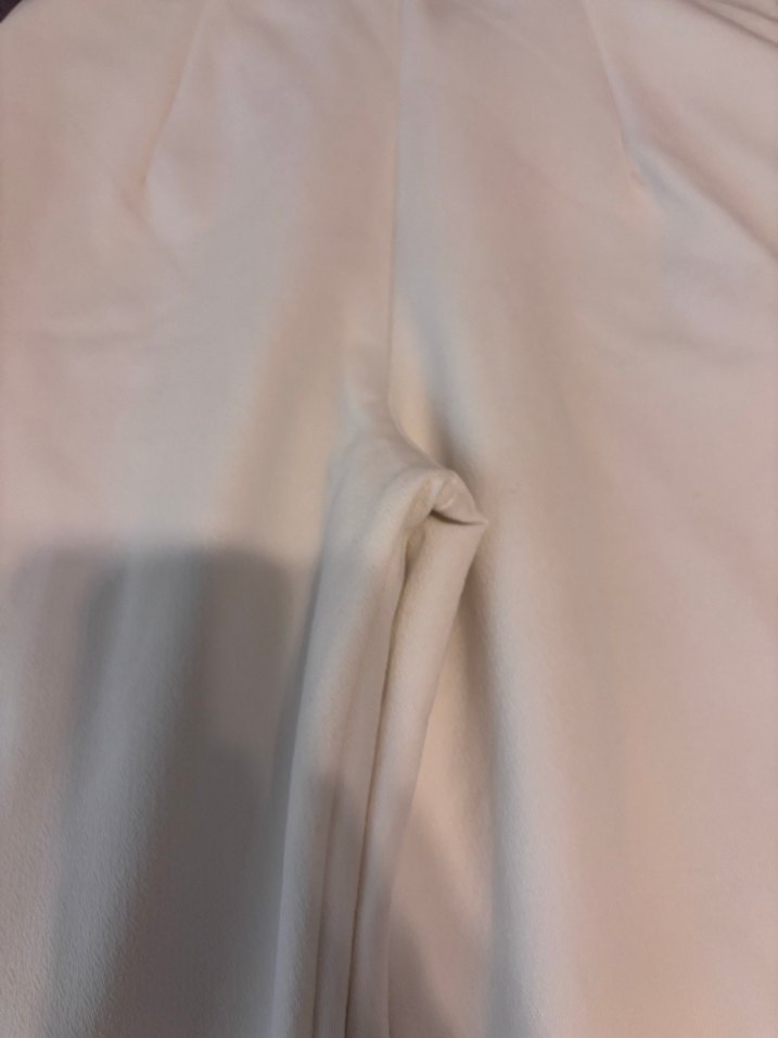 Beyaz Kadın Rahat Kesim Midi Kumaş Pantolon - Görsel 2