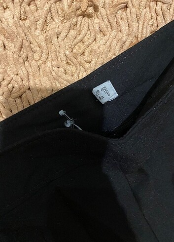 40 Beden siyah Renk Pantolon