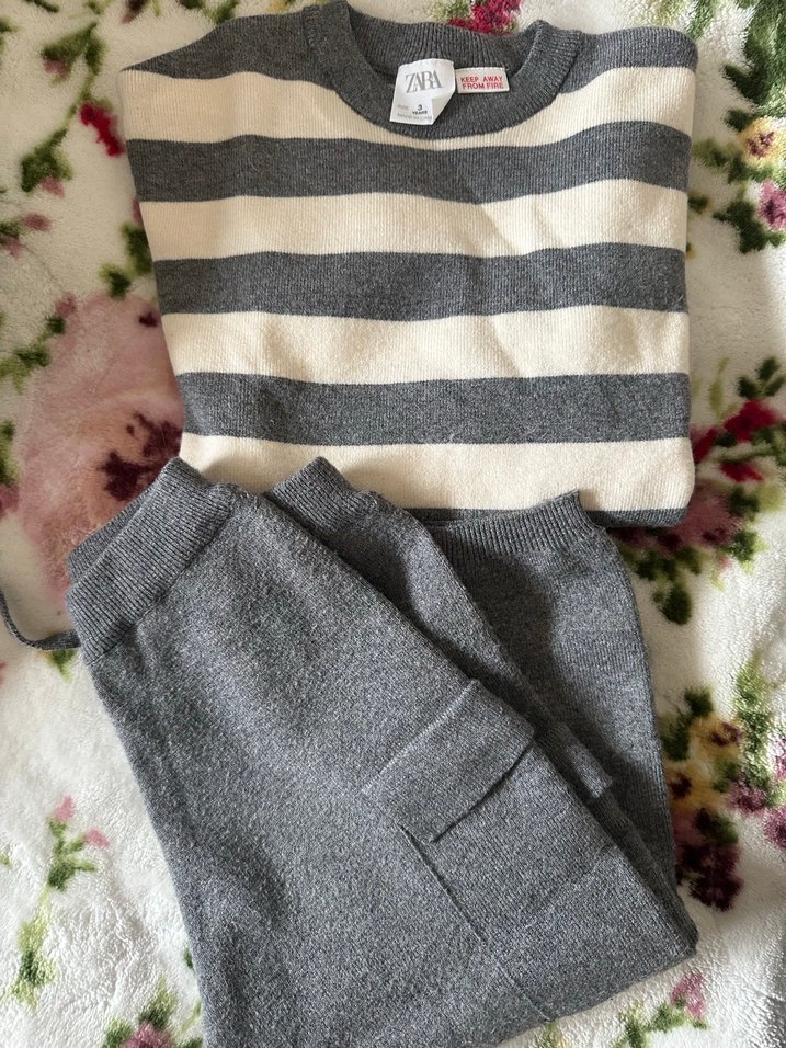 Erkek Gri Triko ve Cepli Eşofman Altı - Görsel 2