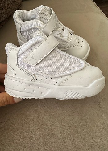 Beyaz Erkek Çocuk Sneaker Nike air jordan Bantlı - Görsel 2
