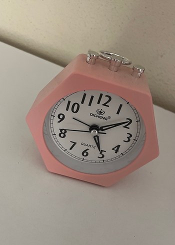 Beden pembe Renk Pembe Çokgen Masa Saati