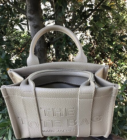  Beden Marc Jacobs Tote Bag