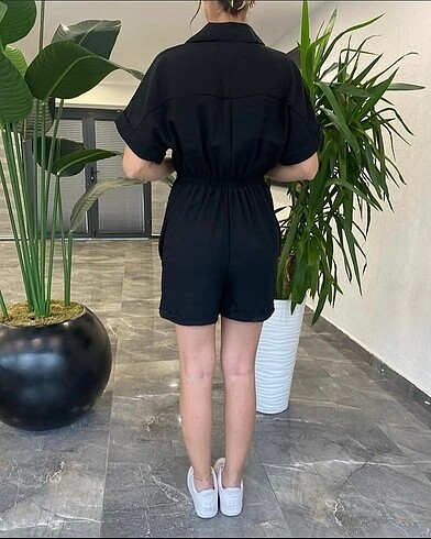 Diğer Gömlek yaka beli lastikli cepli şortlu keten takım