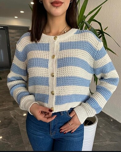 Bebe yaka çizgili düğme detaylı triko hırka