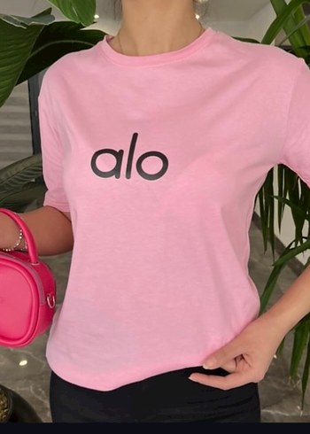 Pembe Mini Kısa Kollu Baskılı Tişört