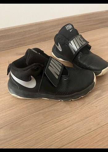 Erkek Çocuk Siyah Nike Cırtlı Spor Ayakkabı - Görsel 2