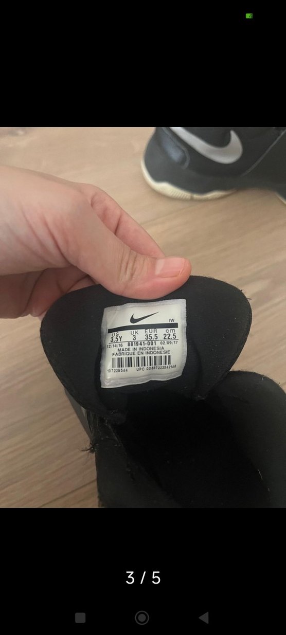 Erkek Çocuk Siyah Nike Cırtlı Spor Ayakkabı - Görsel 3